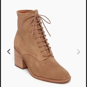 Coclico Bani ankle booties